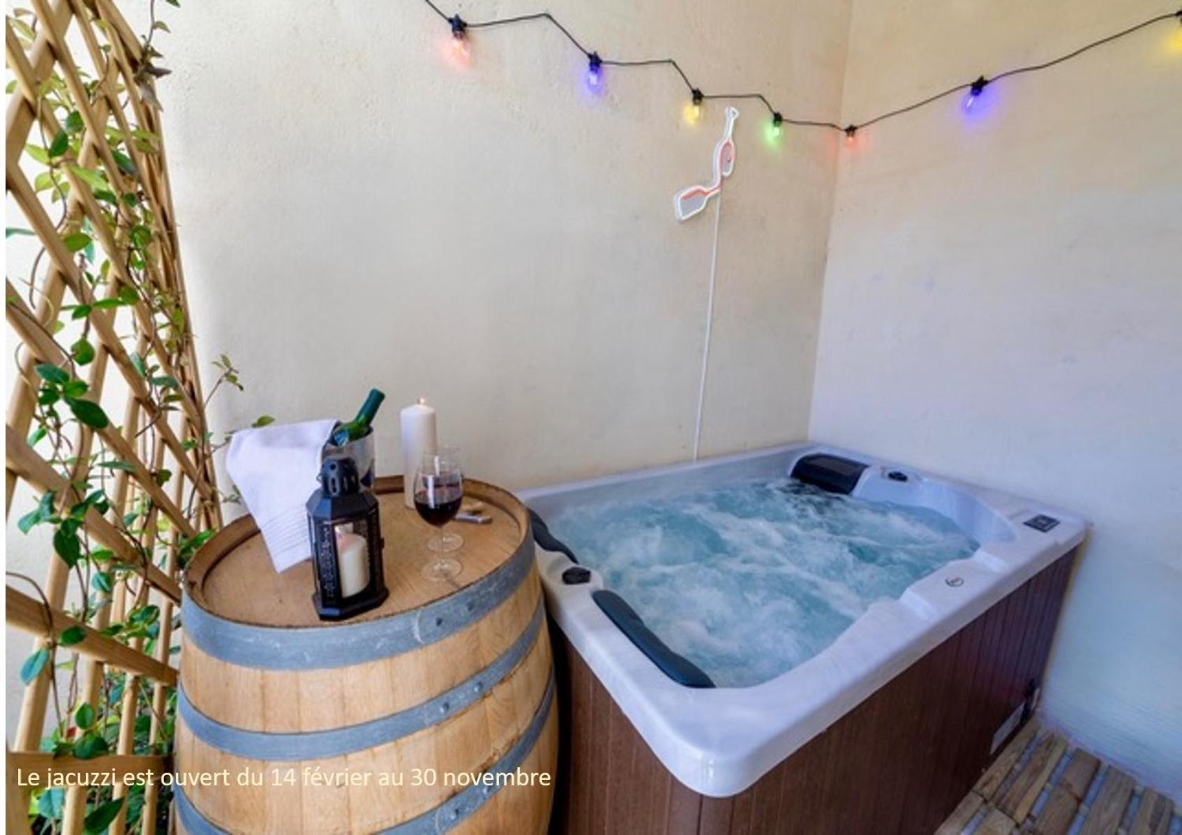Suite Grand Cru - Spa & Terrasse Arveyres Eksteriør billede